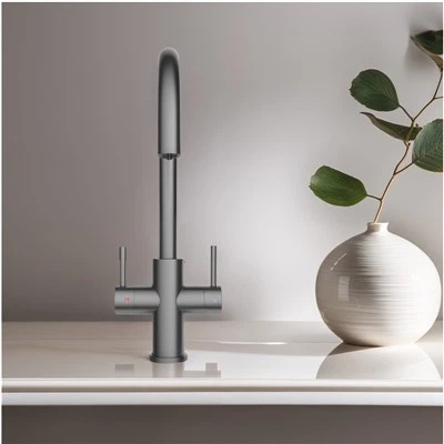 4 ב-1 הקש על שחור